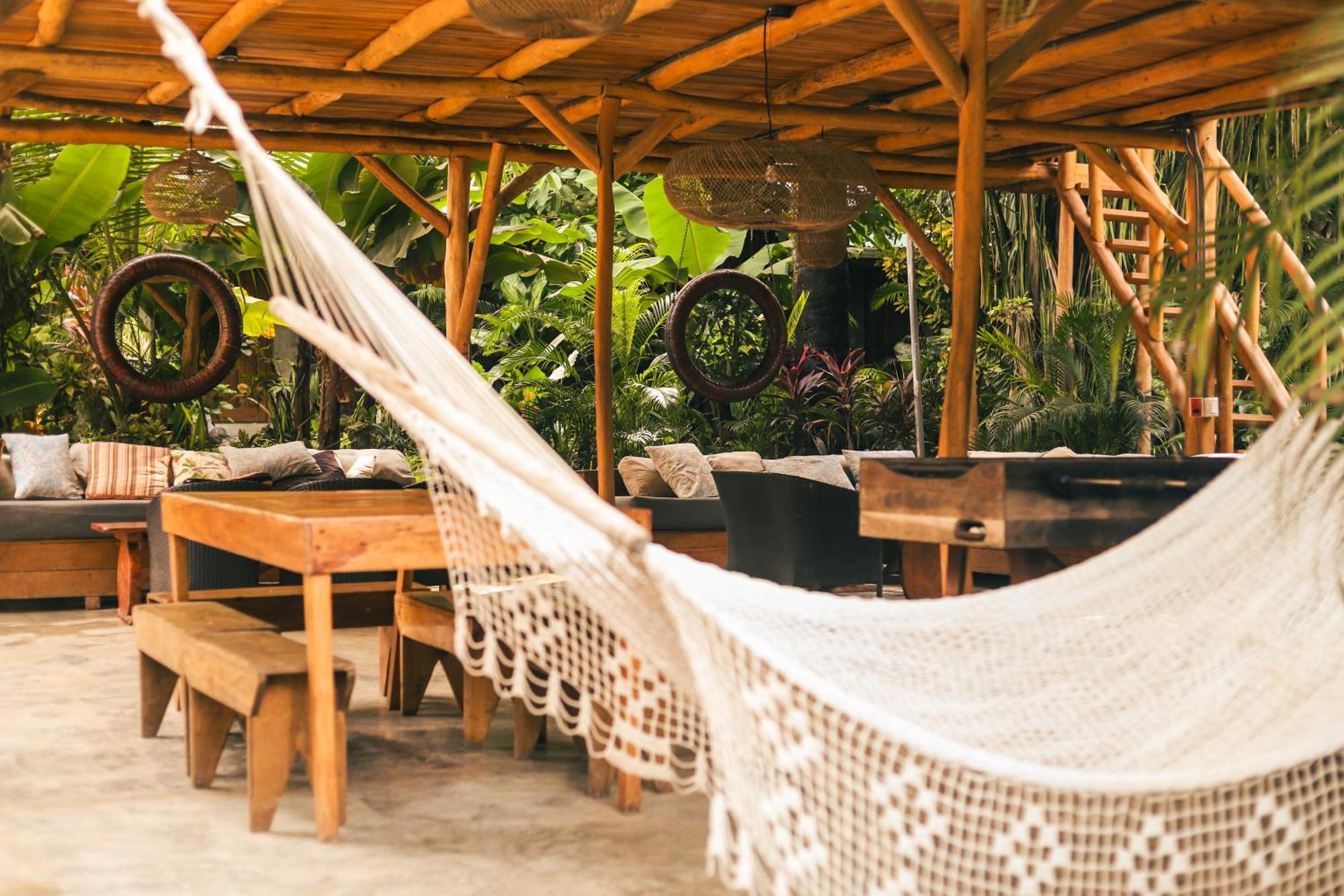 Cabinas Playa Surf Hostel Playa Santa Teresa  Buitenkant foto